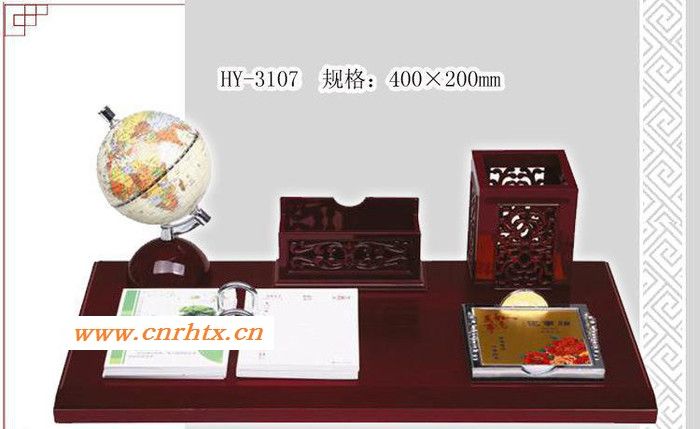 HY3108红木台历 传统文化工艺造型木质台历江油台历周历成