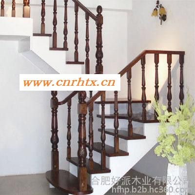BSBY安徽实木楼梯|关于实木楼梯的表面油漆工艺